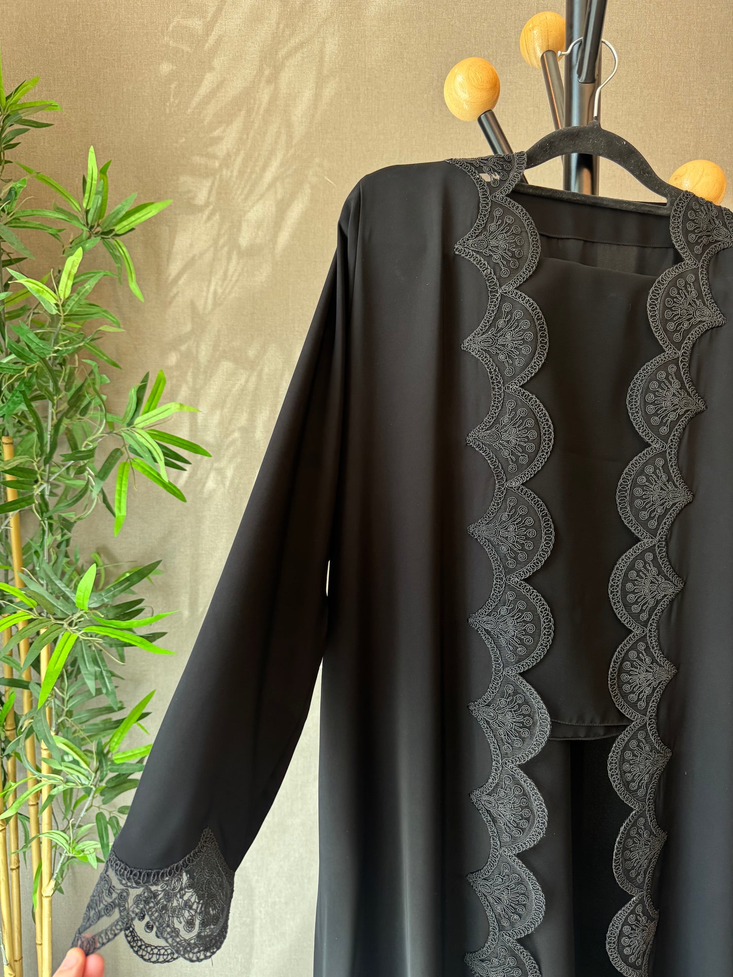 lace abaya with nida fabric