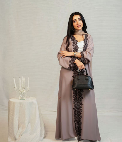 The Lace Outline RTW