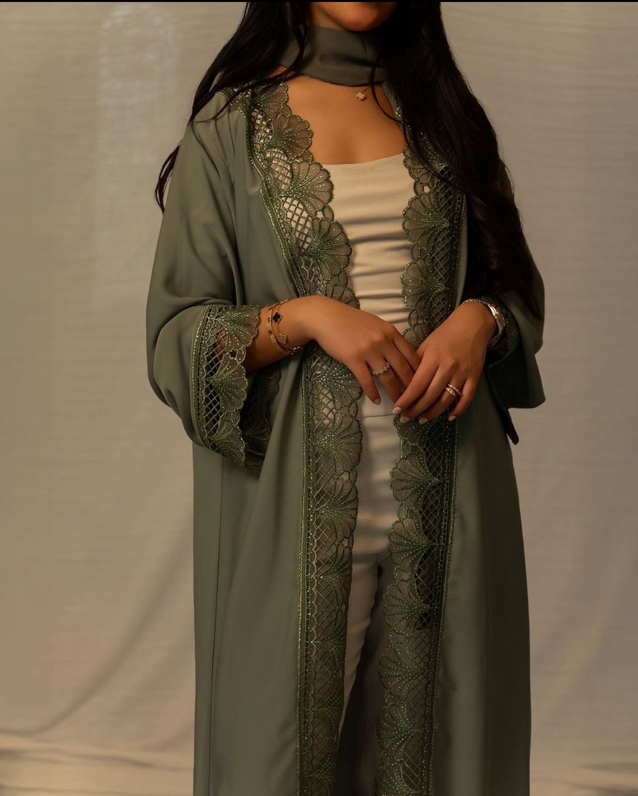 The Seashell Lace Abaya RTW