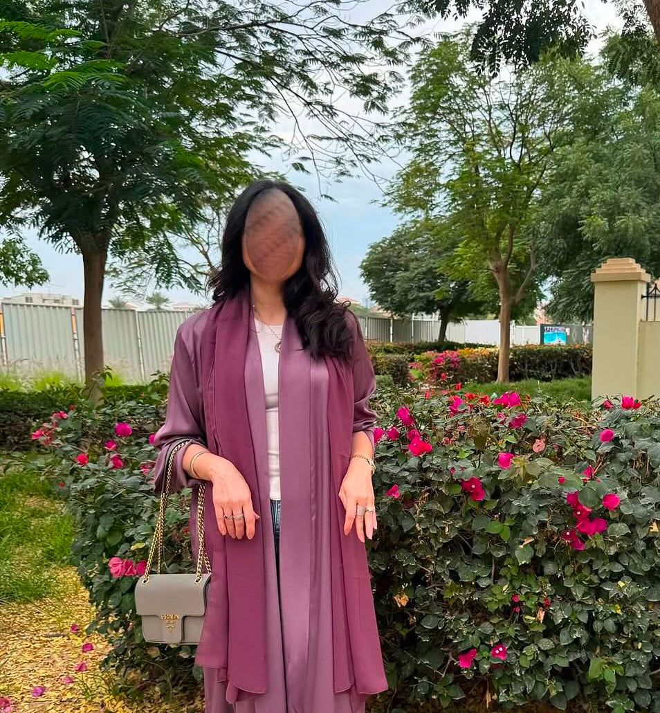 Metalic abaya