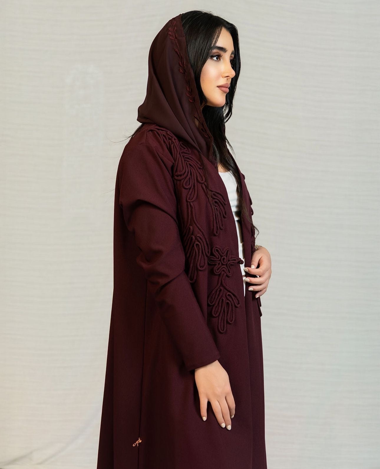 Sculpted Grace Abaya